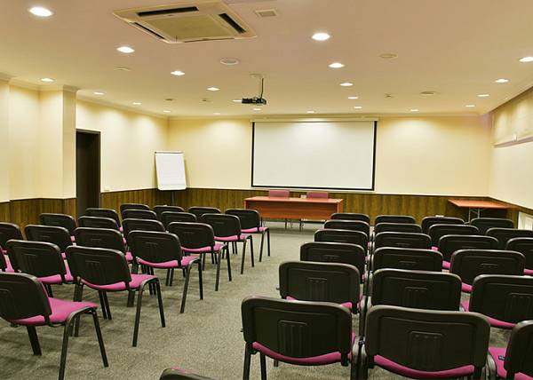 Конференц-зал на 80 человек в отеле Optima Collection Троицкая фото №114350