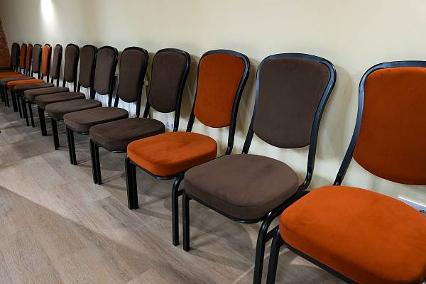 «Янтарный» конференц-зал в укрытии в отеле Optima Collection River Park  фото №114387