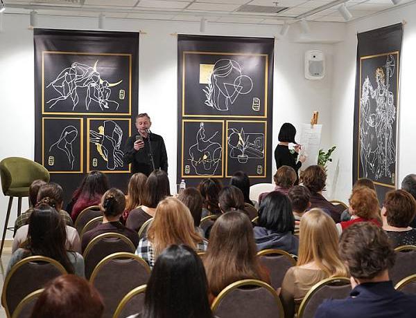 Artroom фото №114137