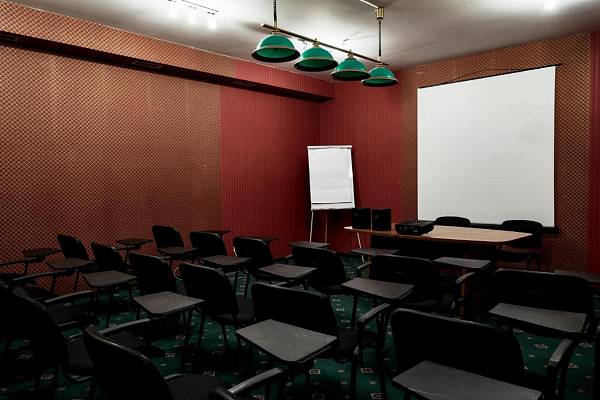 Переговорная комната в Ивано-Франковске фото №111976